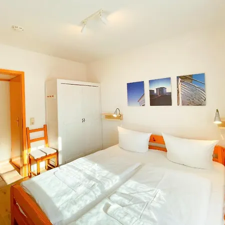 La Paloma Karlstrasse 6 2 * Stubbenfelde